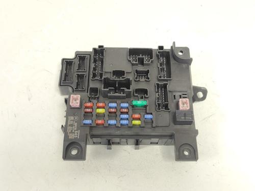 Used Fuse box Fuse box MITSUBISHI ASX (GA_W_) 2.0 MIVEC (GA2W) (150 hp) 33778028 33778028