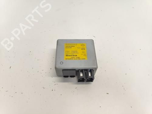 Servostyring Styreenhet Servostyring Styreenhet RENAULT TWINGO II (CN0_) 1.2 (CN0D) (58 hp) 33783462 33783462