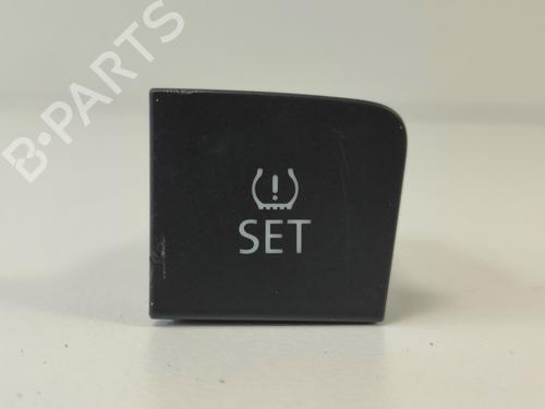 other-vw-passat-b6-variant-3c5-2005-2006-2007-2008-2009-2010-2011-33784717 main image