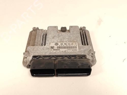Used Engine control unit (ECU) Engine control unit (ECU) VW GOLF VI (5K1) 1.4 TSI (122 hp) 33789628 33789628