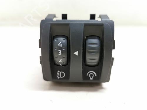 Used Switch Switch RENAULT TWINGO II (CN0_) 1.2 (CN0D) (58 hp) 33780233 33780233