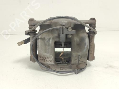 Used Right front brake caliper Right front brake caliper MERCEDES-BENZ CLA Shooting Brake (X117) CLA 200 CDI / d (117.908) (136 hp) 33788138 33788138