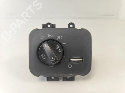 Used Headlight switch Headlight switch LAND ROVER DISCOVERY III (L319) 2.7 TD 4x4 (190 hp) 33776114 33776114