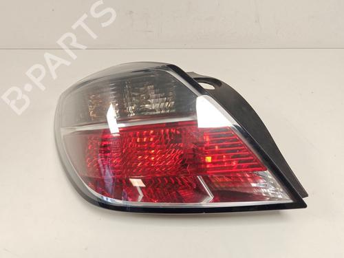 Used Left taillight Left taillight OPEL ASTRA H GTC (A04) 1.4 (L08) (90 hp) 33789846 33789846