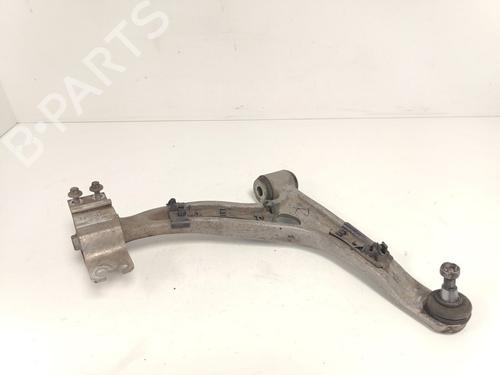 Used Right front suspension arm Right front suspension arm MERCEDES-BENZ CLA Shooting Brake (X117) CLA 200 CDI / d (117.908) (136 hp) 33788150 33788150