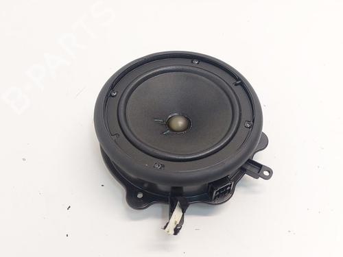 Used Speaker Speaker AUDI A4 B6 Avant (8E5) 3.0 quattro (220 hp) 33782269 33782269