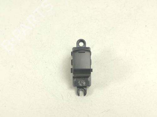 Used Switch Switch NISSAN NOTE (E11, NE11) 1.4 (88 hp) 33788160 33788160