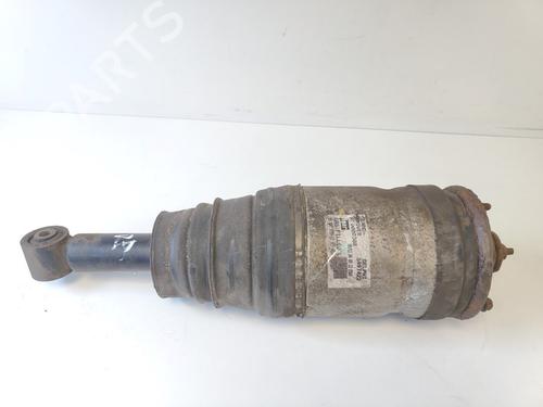Used Right rear shock absorber Right rear shock absorber LAND ROVER DISCOVERY III (L319) 2.7 TD 4x4 (190 hp) 33776209 33776209