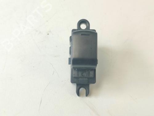 Used Switch Switch NISSAN QASHQAI I (J10, NJ10) 1.6 (117 hp) 33785095 33785095