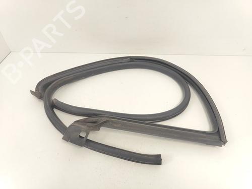 Used Rubber door seal Rubber door seal VW PASSAT CC B6 (357) 2.0 TDI (140 hp) 33776840 33776840