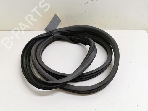 Used Rubber door seal Rubber door seal MERCEDES-BENZ A-CLASS (W168) A 170 CDI (168.008) (90 hp) 33778926 33778926