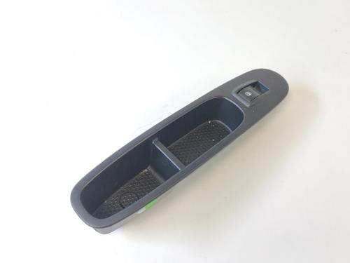 Used Switch Switch LANCIA YPSILON (312_) 0.9 TwinAir (312.PXG11, 312.PXG1A, 312.YXG11, 312.YXG1A) (86 hp) 33776156 33776156