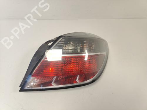 Used Right taillight Right taillight OPEL ASTRA H GTC (A04) 1.4 (L08) (90 hp) 33787115 33787115