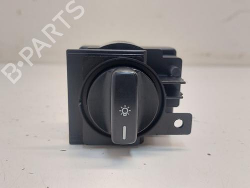 Used Headlight switch Headlight switch MERCEDES-BENZ A-CLASS (W169) A 150 (169.031, 169.331) (95 hp) 33781811 33781811