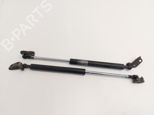 Used Tailgate lift support Tailgate lift support HONDA JAZZ II (GD_, GE3, GE2) 1.2 i-DSI (GD5, GE2) (78 hp) 33781924 33781924