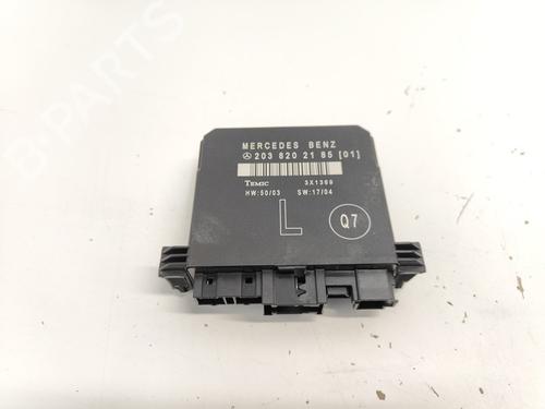 Used Electronic module Electronic module MERCEDES-BENZ C-CLASS (W203) C 180 Kompressor (203.046) (143 hp) 33782803 33782803