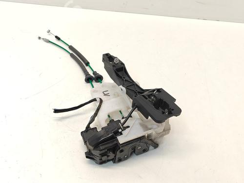 front-left-lock-hyundai-i30-estate-fd-2007-2008-2009-2010-2011-2012-36797238 main image