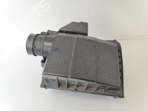 Used Air filter box Air filter box LAND ROVER DISCOVERY III (L319) 2.7 TD 4x4 (190 hp) 33776222 33776222