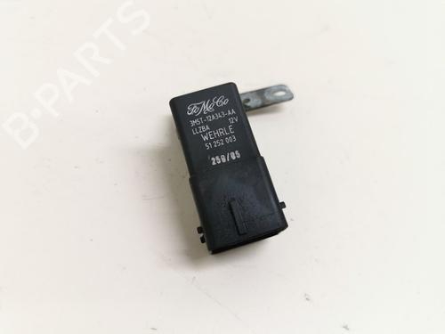 Used Electronic sensor Electronic sensor VOLVO V50 (545) 2.0 D (136 hp) 33779814 33779814