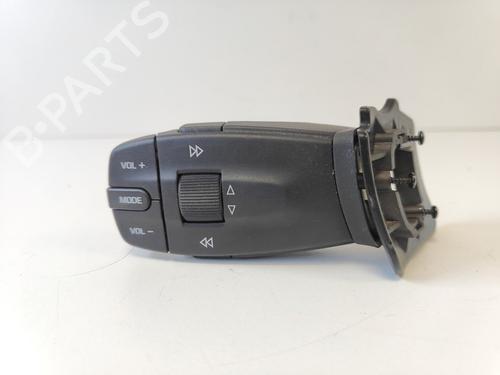 Used Steering wheel controls Steering wheel controls SEAT IBIZA IV SC (6J1, 6P5) 1.6 (105 hp) 33784531 33784531