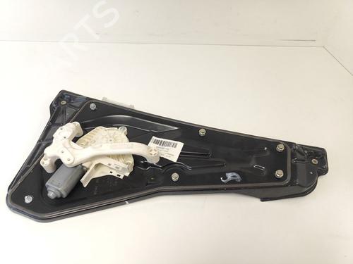 Used Rear left window mechanism Rear left window mechanism LAND ROVER DISCOVERY III (L319) 2.7 TD 4x4 (190 hp) 33776116 33776116