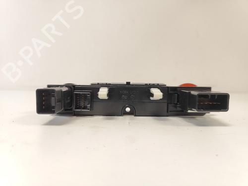 Warning switch HYUNDAI i20 I (PB, PBT) 1.2 | BP33786713I22 - Image 2