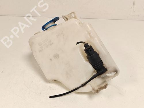Used Windscreen washer tank Windscreen washer tank VW GOLF IV Cabriolet (1E7) 2.0 (115 hp) 33792196 33792196