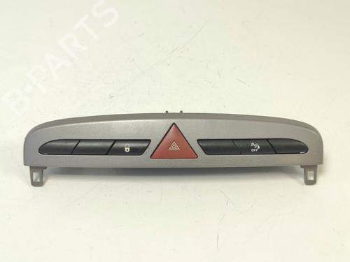 Used Warning switch Warning switch PEUGEOT 308 I (4A_, 4C_) 1.6 16V (120 hp) 33786831 33786831