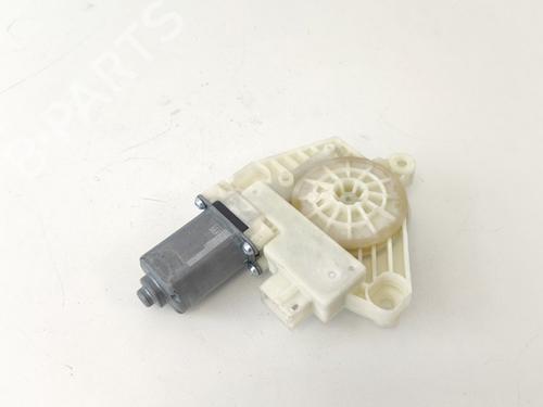 Used Electronic module Electronic module MERCEDES-BENZ E-CLASS (W213) E 220 d (213.004) (194 hp) 33776965 33776965