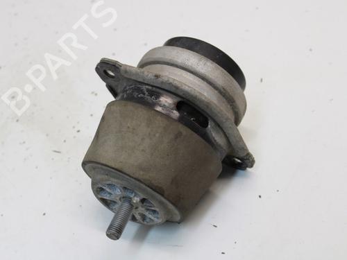 Used Engine mount Engine mount AUDI Q7 (4LB) 3.0 TDI quattro (240 hp) 33781593 33781593