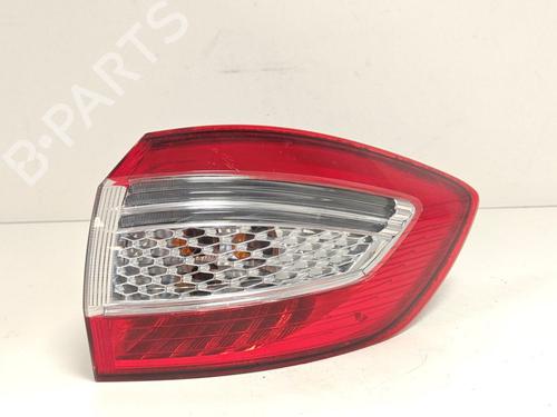 Used Right taillight Right taillight FORD MONDEO IV Turnier (BA7) 1.6 EcoBoost (160 hp) 33791945 33791945