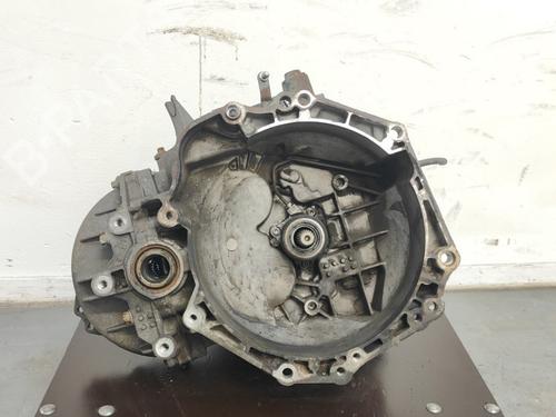 Used Gearbox Gearbox OPEL MERIVA B MPV (S10) 1.4 (75) (140 hp) 33787876 33787876