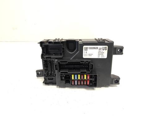 Used Fuse box Fuse box OPEL CORSA D (S07) 1.2 LPG (L08, L68) (83 hp) 33788948 33788948