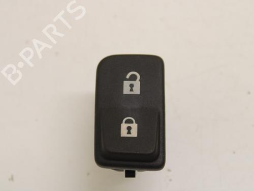 switch-volvo-v50-545-2003-2004-2005-2006-2007-2008-2009-2010-2011-2012-33781014 main image