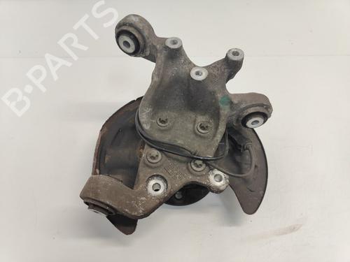 Used Right rear steering knuckle Right rear steering knuckle MERCEDES-BENZ A-CLASS (W176) A 180 (176.042) (122 hp) 33783386 33783386