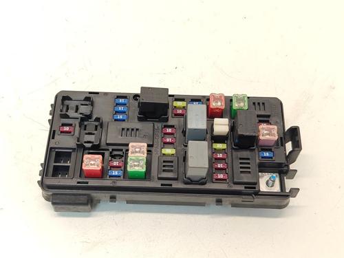 Used Fuse box Fuse box 37068165 37068165