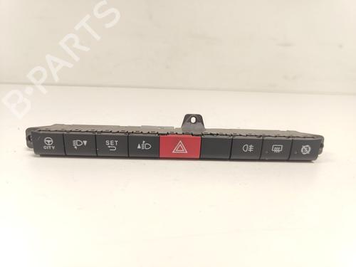 warning-switch-fiat-panda-312_-319_-2012-33777777 main image
