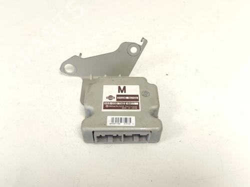 Used Gearbox control unit Gearbox control unit NISSAN NOTE (E11, NE11) 1.6 (110 hp) 33788404 33788404