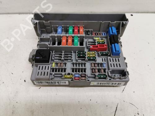 Used Fuse box Fuse box BMW 1 (E87) 118 d (122 hp) 33778477 33778477