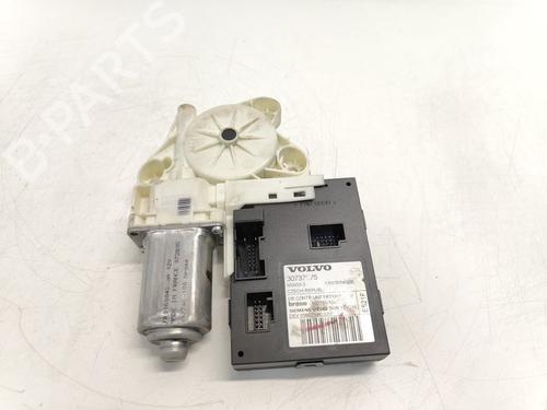 Used Electronic module Electronic module VOLVO V50 (545) 2.0 D (136 hp) 33783981 33783981