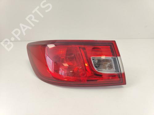 Farolim esquerdo Farolim esquerdo RENAULT CLIO IV (BH_) 1.5 dCi 90 (90 hp) 33786011 33786011
