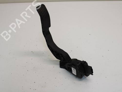 Pedal Pedal OPEL CROSSLAND X / CROSSLAND (P17, P2QO) 1.2 (75) (110 hp) 33781255 33781255