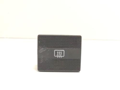 Used Switch Switch VW GOLF IV Cabriolet (1E7) 2.0 (115 hp) 33792259 33792259