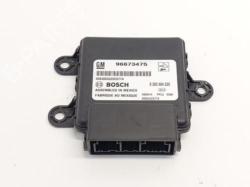 Used Electronic module Electronic module OPEL ANTARA A (L07) 3.2 V6 (227 hp) 33781973 33781973