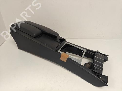 Used Middle console Middle console MERCEDES-BENZ C-CLASS (W204) C 320 CDI (204.022) (224 hp) 33791788 33791788