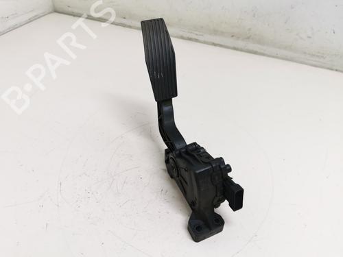 Pedal Pedal OPEL SIGNUM Hatchback (Z03) 2.2 direct (F48) (155 hp) 33779984 33779984
