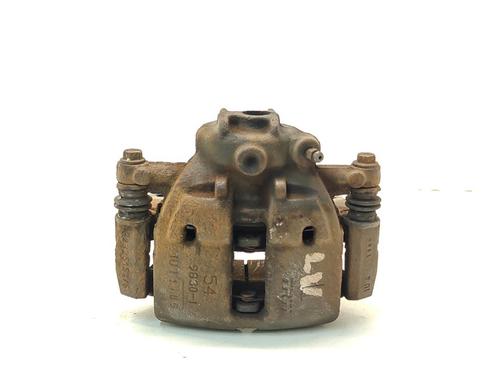 Venstre bremsekaliber foran Venstre bremsekaliber foran MITSUBISHI COLT CZC VI Convertible (RG) 1.5 (Z36A) (109 hp) 39753058 39753058