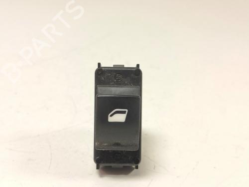 Used Switch Switch PEUGEOT 208 I (CA_, CC_) 1.2 VTI 82 (82 hp) 33786974 33786974