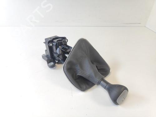 Used Shift knob Shift knob LANCIA YPSILON (312_) 0.9 TwinAir (312.PXG11, 312.PXG1A, 312.YXG11, 312.YXG1A) (86 hp) 33776163 33776163