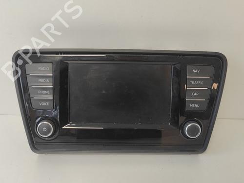 Used Display monitor Display monitor SKODA OCTAVIA III Combi (5E5, 5E6) 1.6 TDI (110 hp) 33784918 33784918